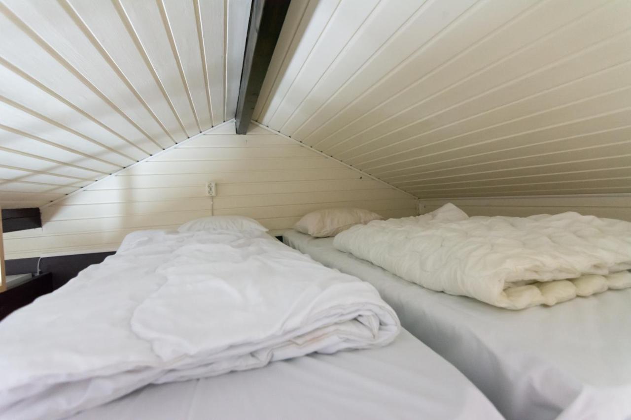 Aurora River Camp Glass Igloos & Cabins Kiruna Exterior photo